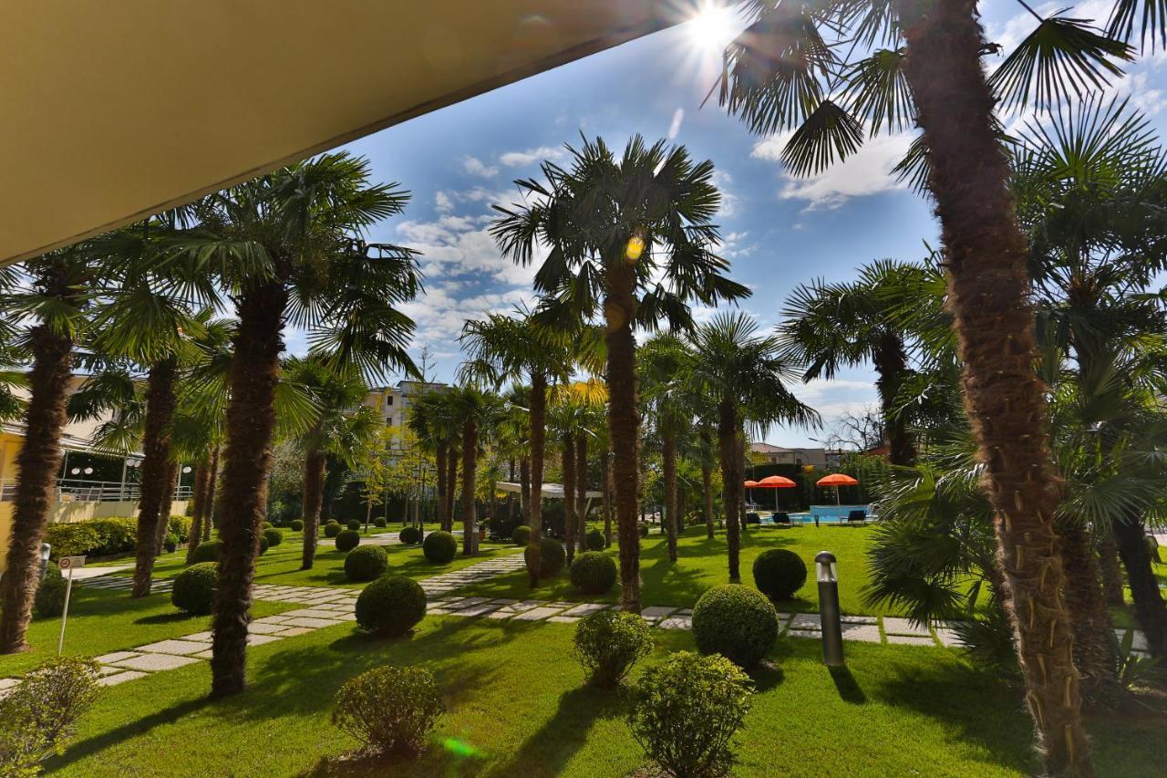 Hotel Savoia Thermae & Spa (Adults Only) Abano Terme Dış mekan fotoğraf