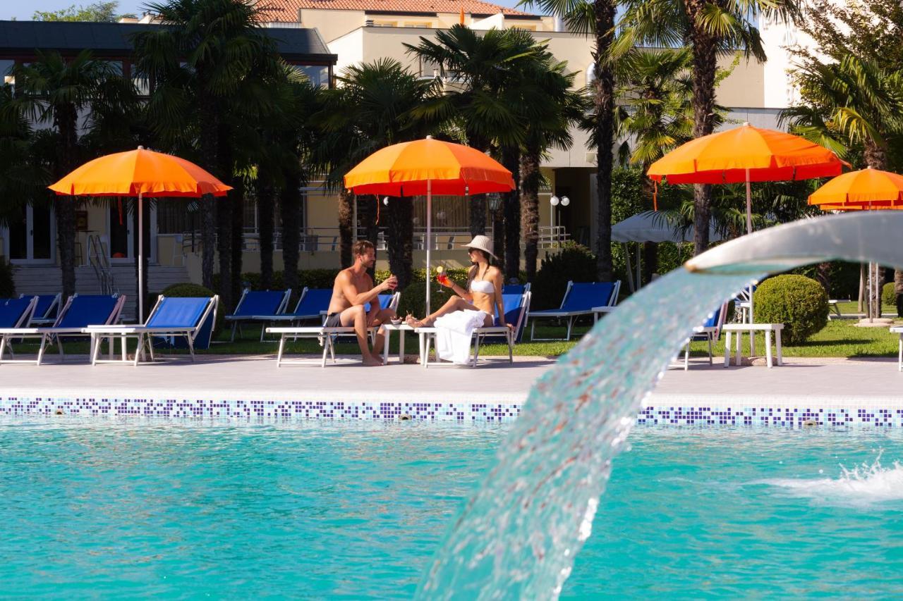 Hotel Savoia Thermae & Spa (Adults Only) Abano Terme Dış mekan fotoğraf