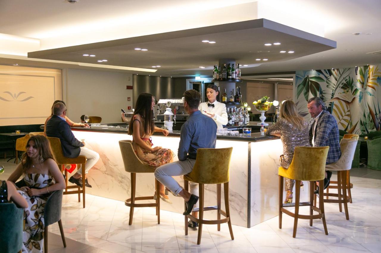 Hotel Savoia Thermae & Spa (Adults Only) Abano Terme Dış mekan fotoğraf