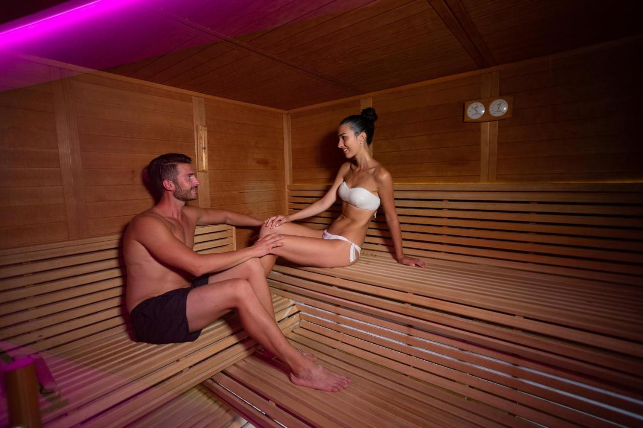Hotel Savoia Thermae & Spa (Adults Only) Abano Terme Dış mekan fotoğraf