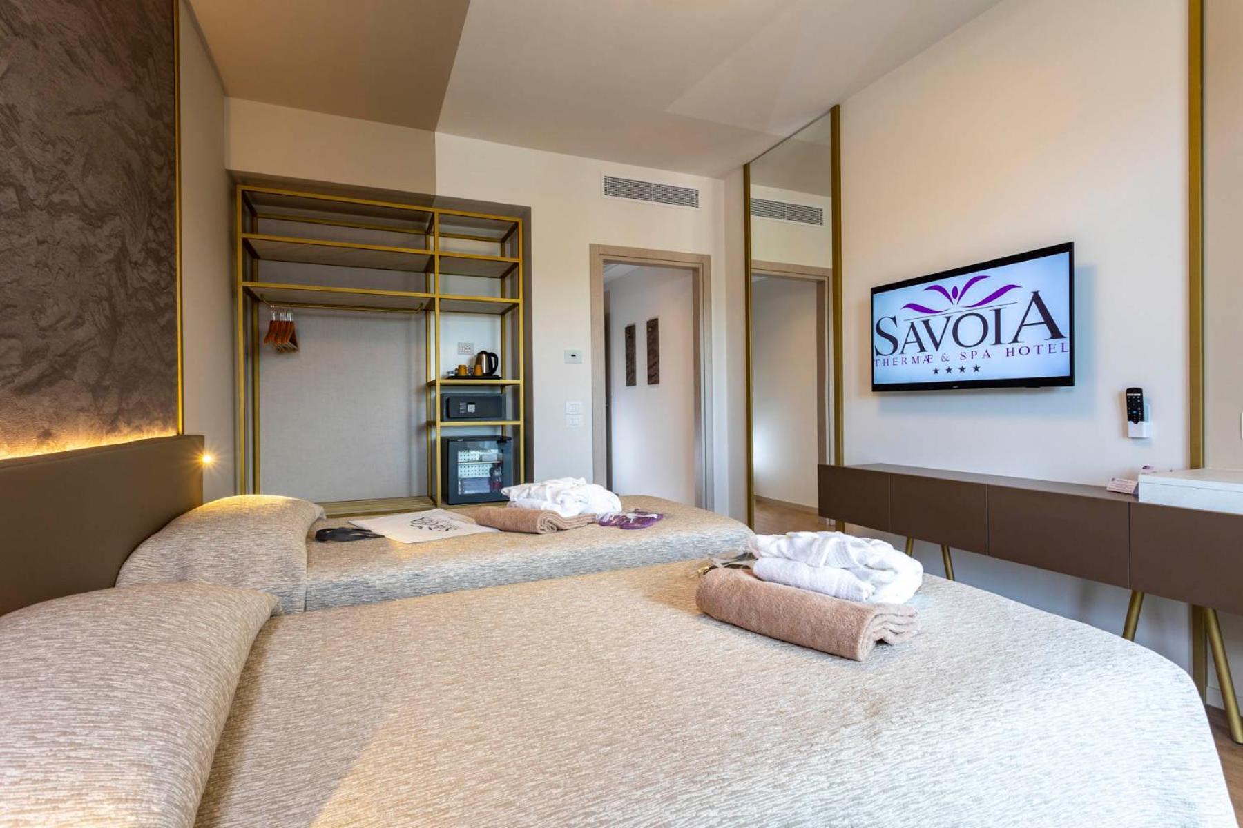 Hotel Savoia Thermae & Spa (Adults Only) Abano Terme Dış mekan fotoğraf