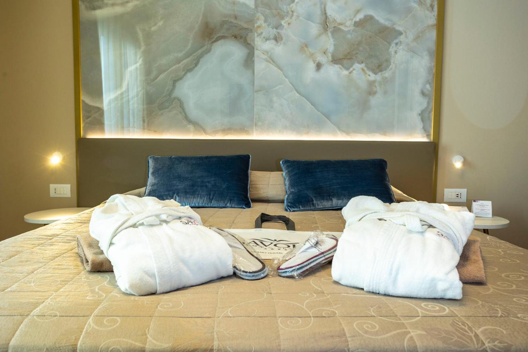 Hotel Savoia Thermae & Spa (Adults Only) Abano Terme Dış mekan fotoğraf