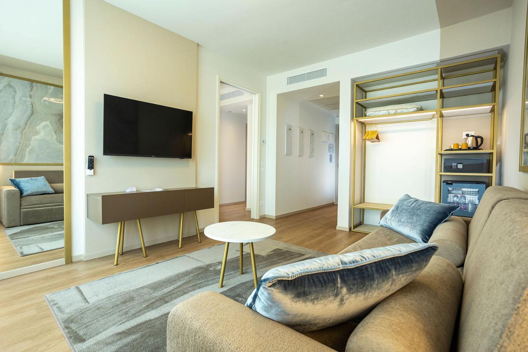 Hotel Savoia Thermae & Spa (Adults Only) Abano Terme Dış mekan fotoğraf